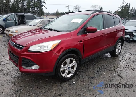 2013 Ford Escape Se z USA, uszkodzony, nr VIN 1FMCU9G93DUD57788